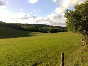 Wide sweeping valley bottom south of Chipstead